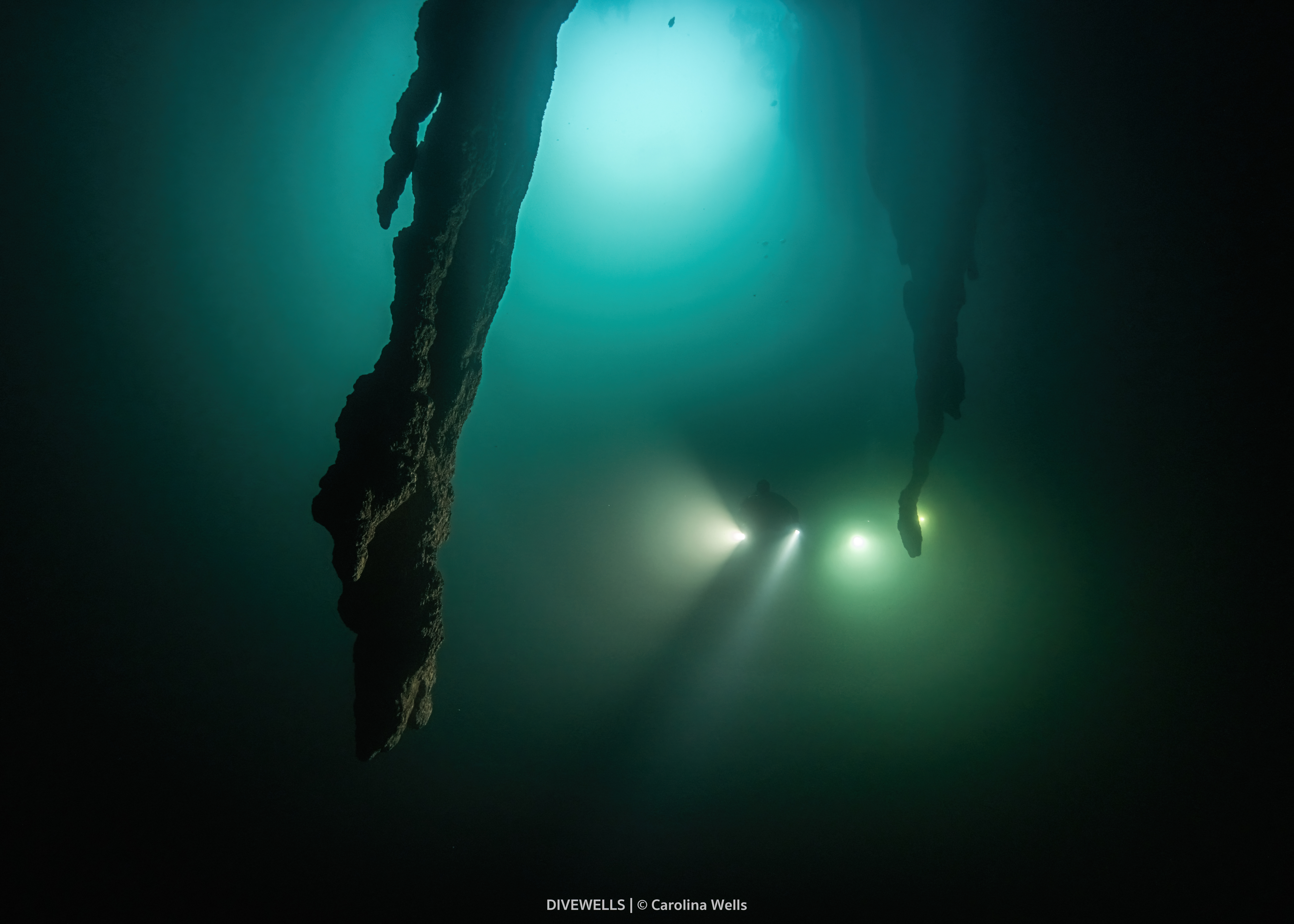 Yaakun cenote diving