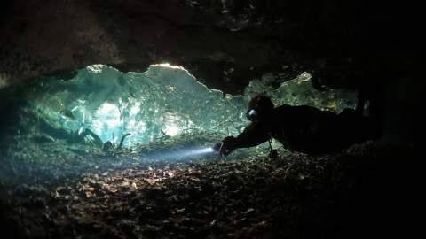 Curso Cavern